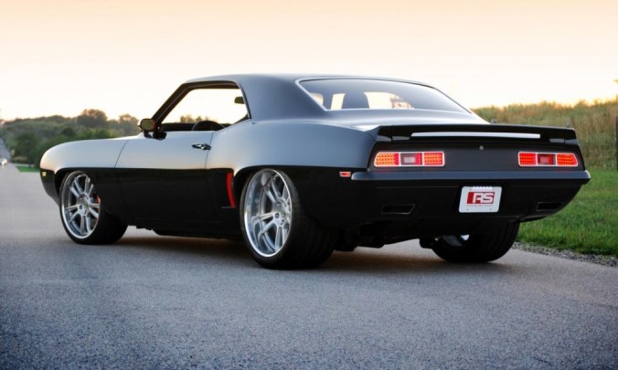 1969-camaro-roadster-shop-02